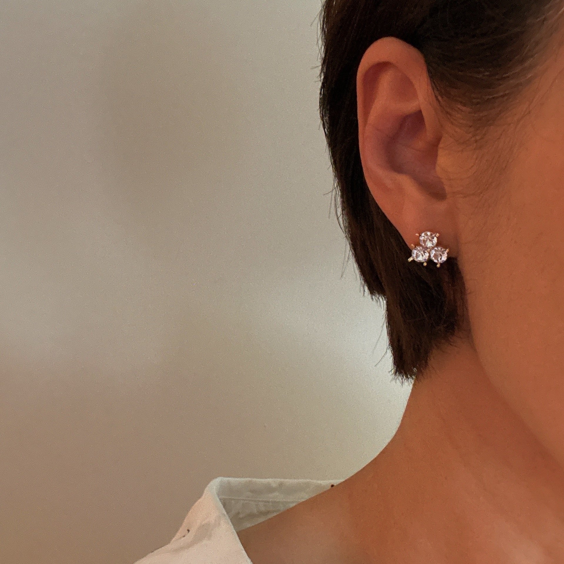 Faceted Trio Crystals Stud Earrings - Bijoux Majestique Jewelry